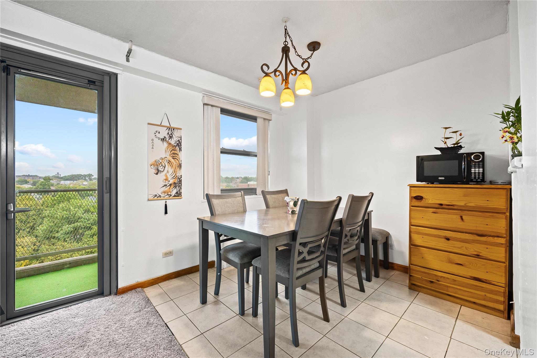 #7 photo, 3410 de reimer Avenue, ブロンクス区 Bronx , NY 10475