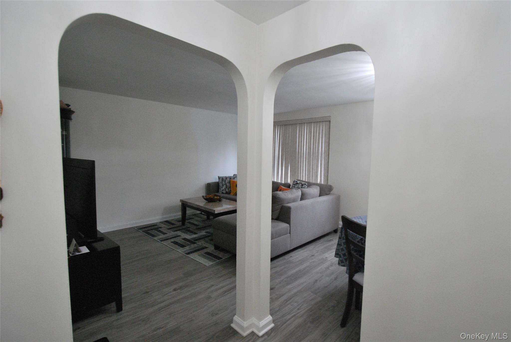 #14 photo, 106 Richbell Road, Mamaroneck , NY 10543