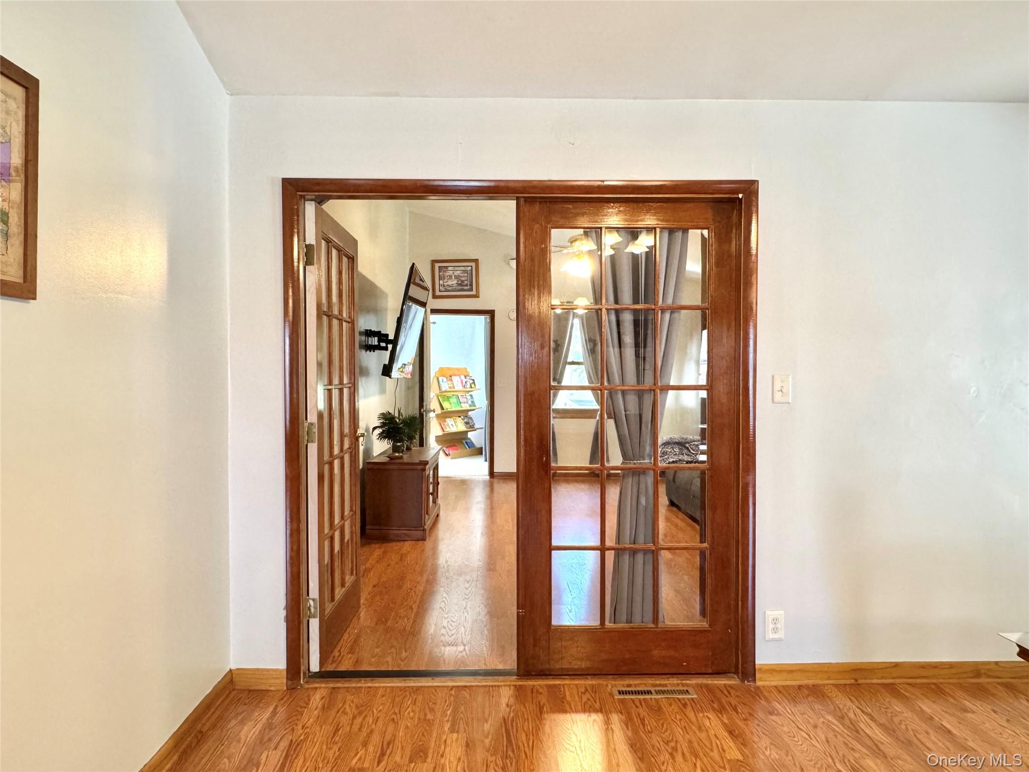 #20 photo, 60 S Jefferson Avenue, Catskill , NY 12414