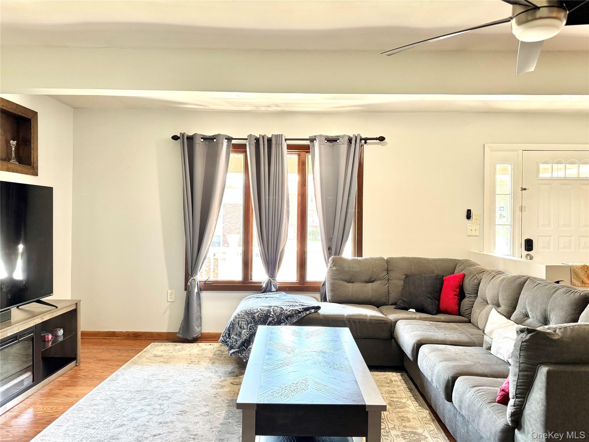 #8 photo, 60 S Jefferson Avenue, Catskill , NY 12414