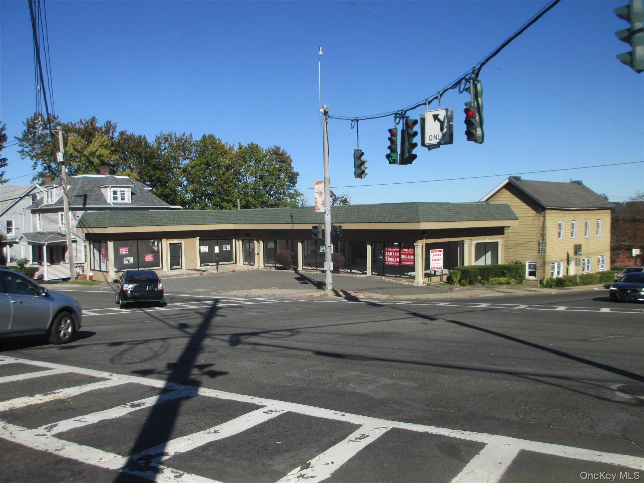 #4 photo, 2-4 N Route 9w, West Haverstraw , NY 10993