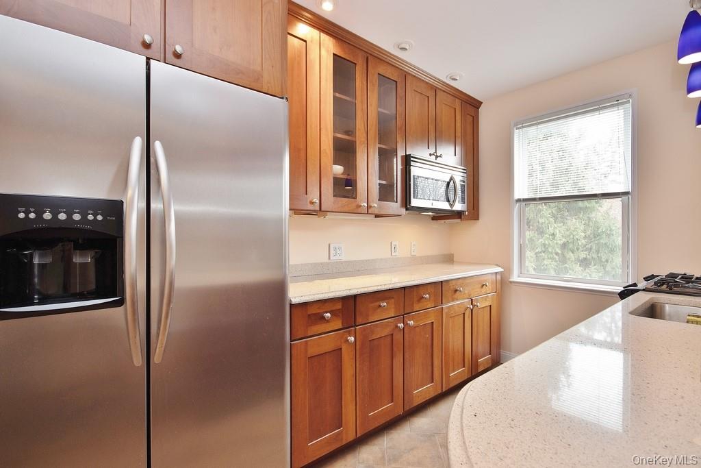 #11 photo, 14 S Broadway, Irvington , NY 10533