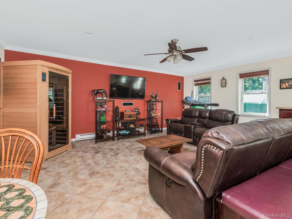 #11 photo, 393 City Island Avenue, ブロンクス区 Bronx , NY 10464