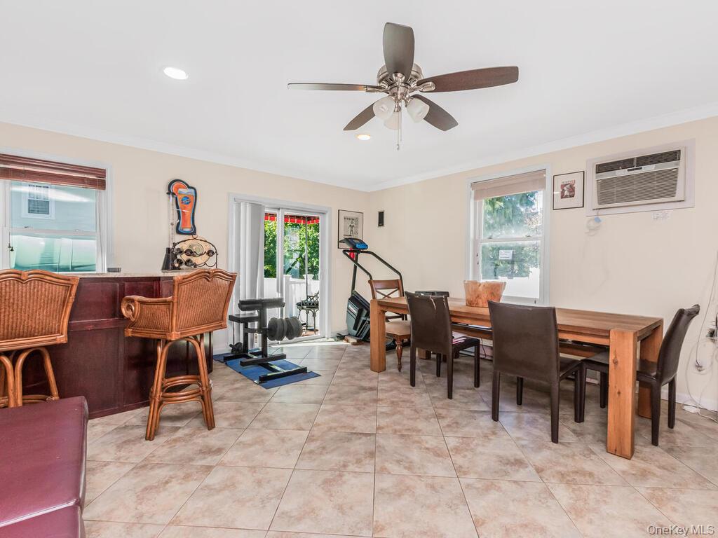 #13 photo, 393 City Island Avenue, ブロンクス区 Bronx , NY 10464