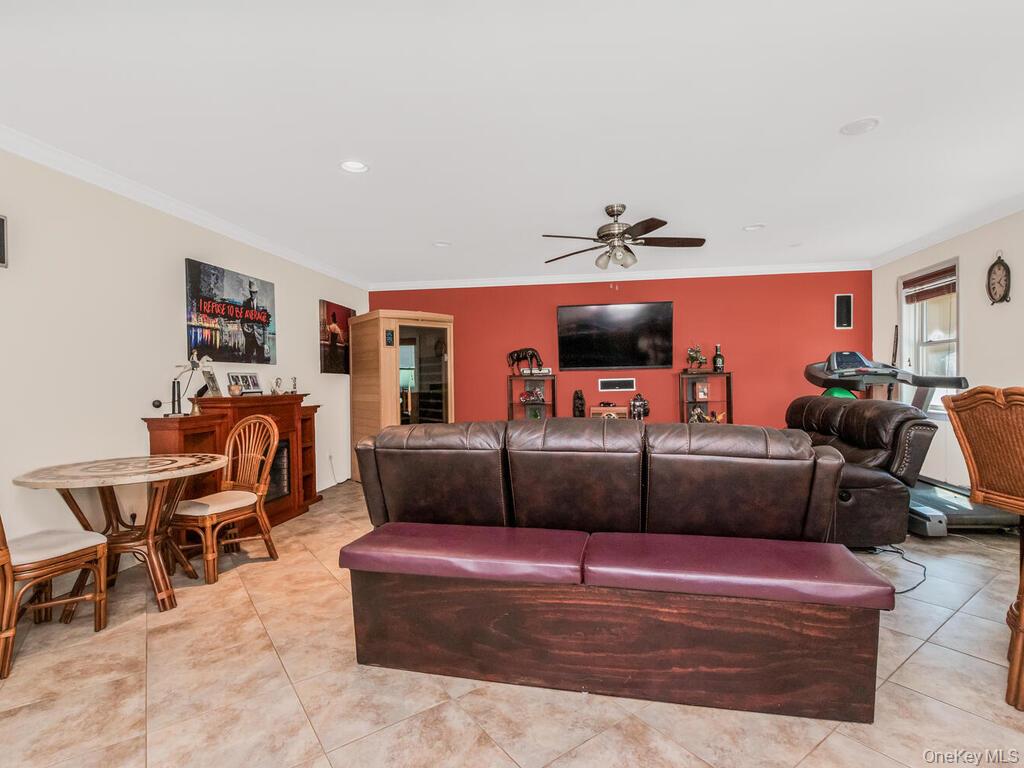 #14 photo, 393 City Island Avenue, ブロンクス区 Bronx , NY 10464