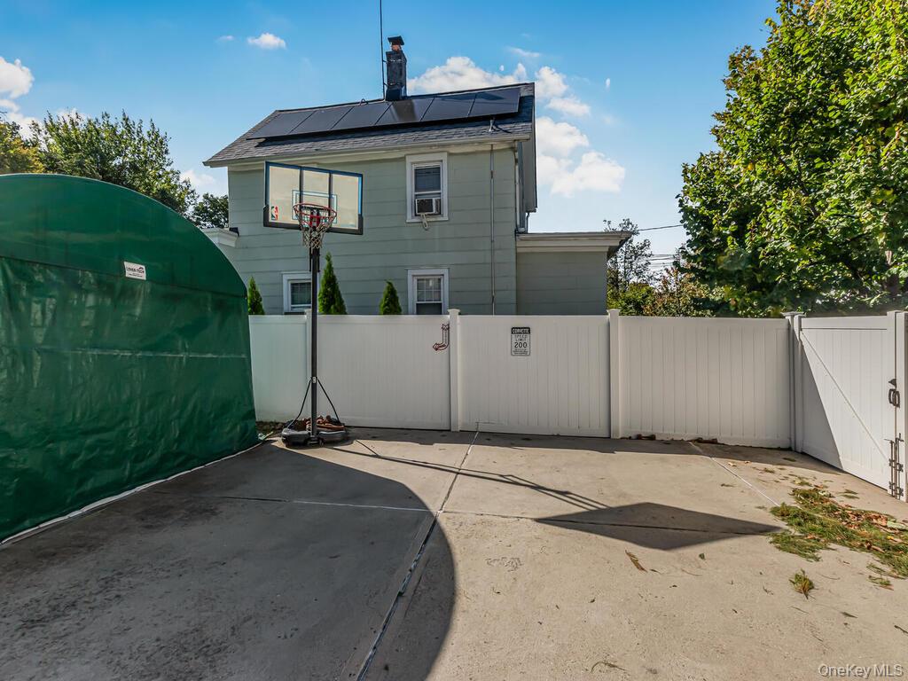 #17 photo, 393 City Island Avenue, ブロンクス区 Bronx , NY 10464