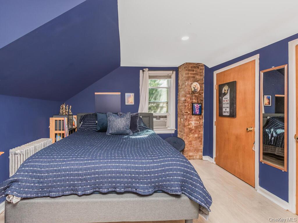 #8 photo, 393 City Island Avenue, ブロンクス区 Bronx , NY 10464