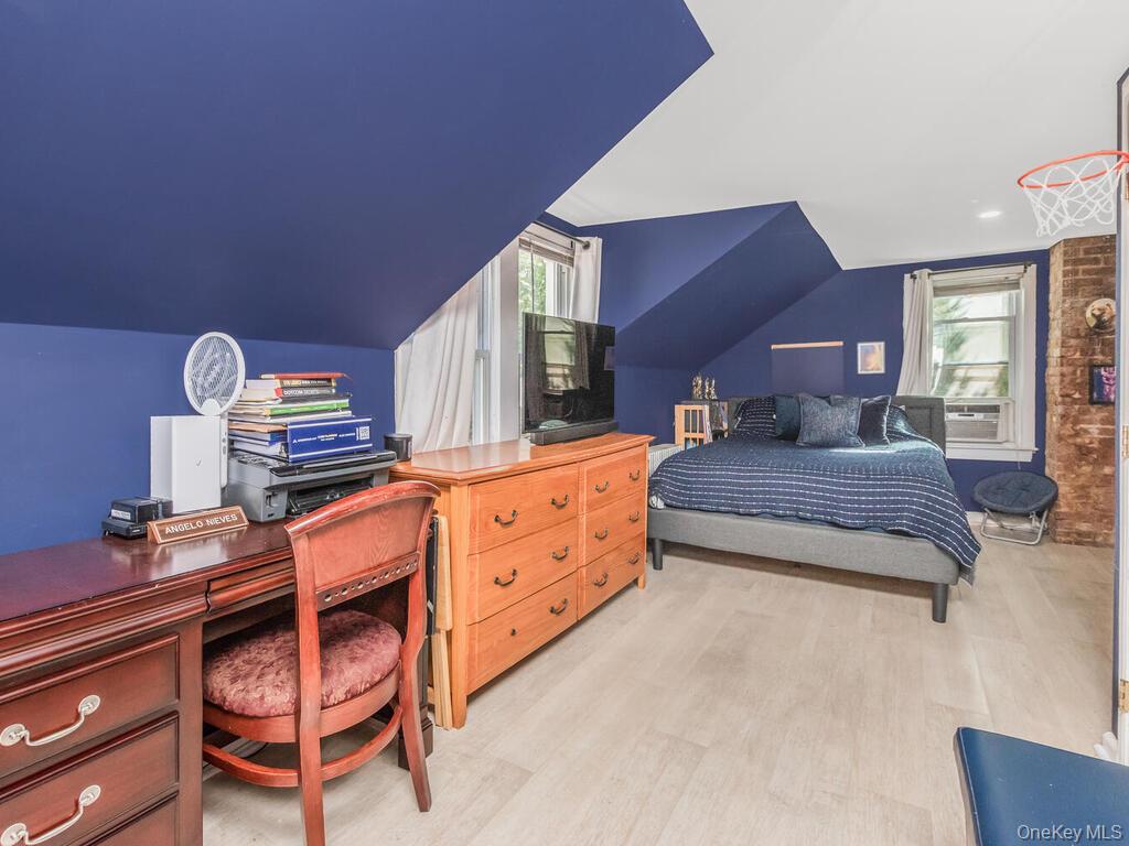 #9 photo, 393 City Island Avenue, ブロンクス区 Bronx , NY 10464