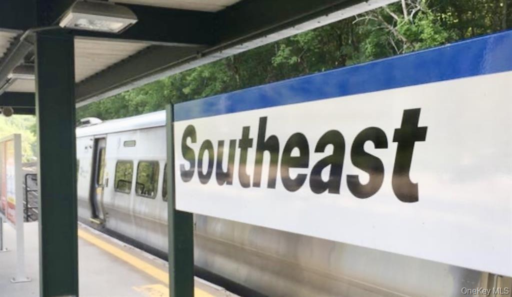 #16 photo, 224 Fox Run Lane, Carmel , NY 10512