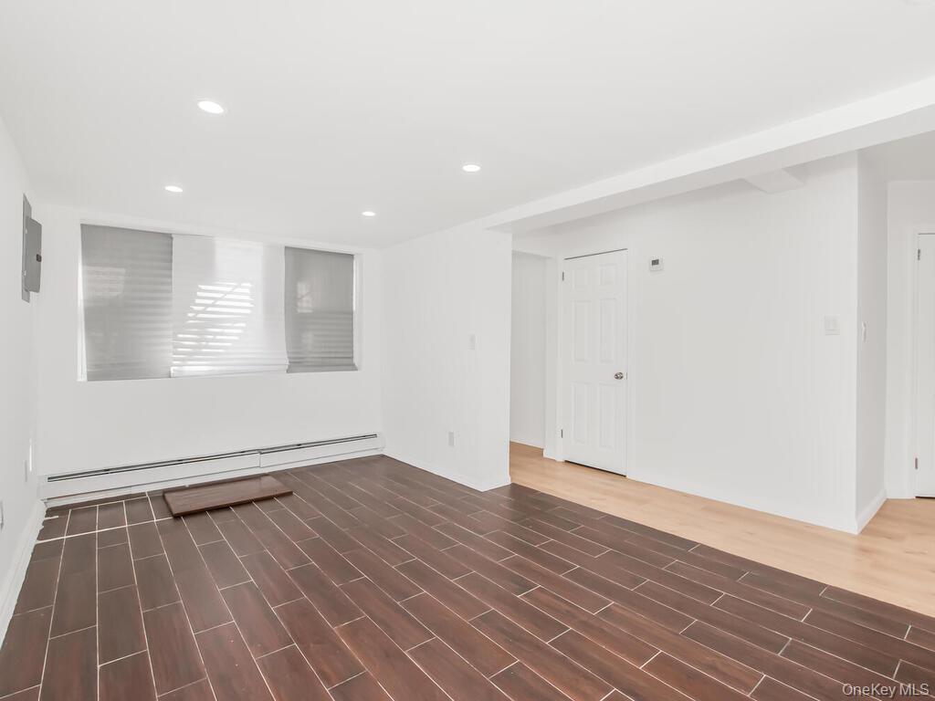 #13 photo, 10220 189th Street, クイーンズ区 Hollis , NY 11423