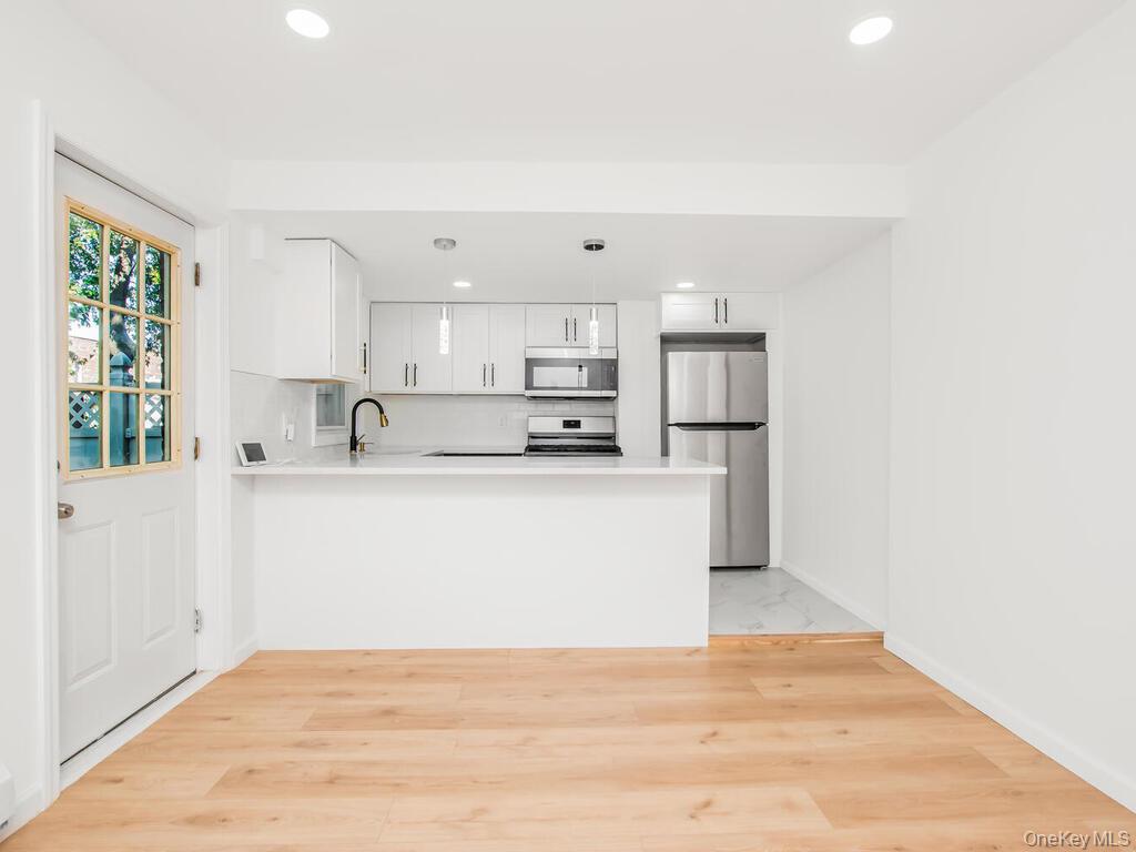 #4 photo, 10220 189th Street, クイーンズ区 Hollis , NY 11423