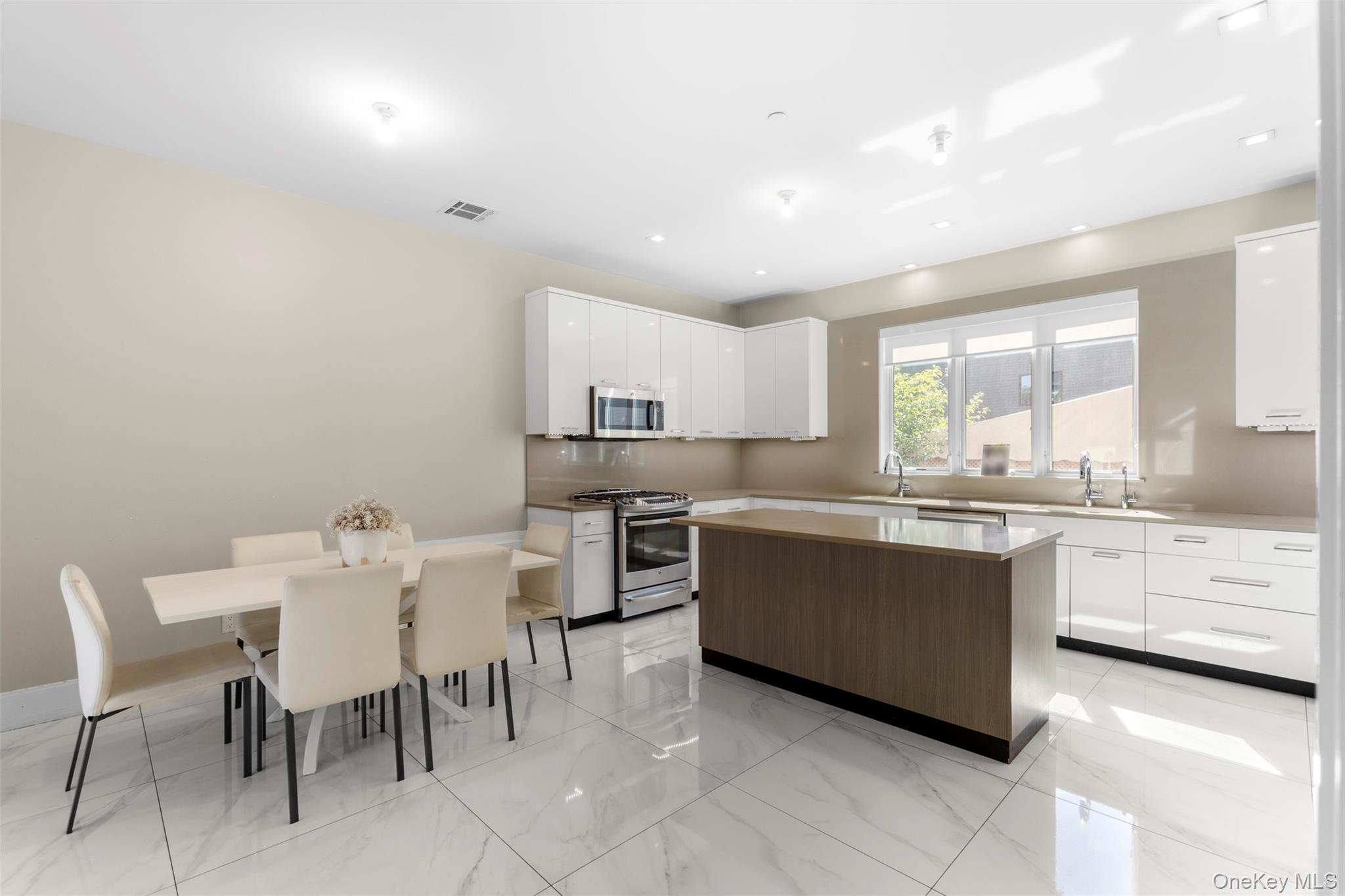 #5 photo, 64 N Cole Avenue, Spring Valley , NY 10977