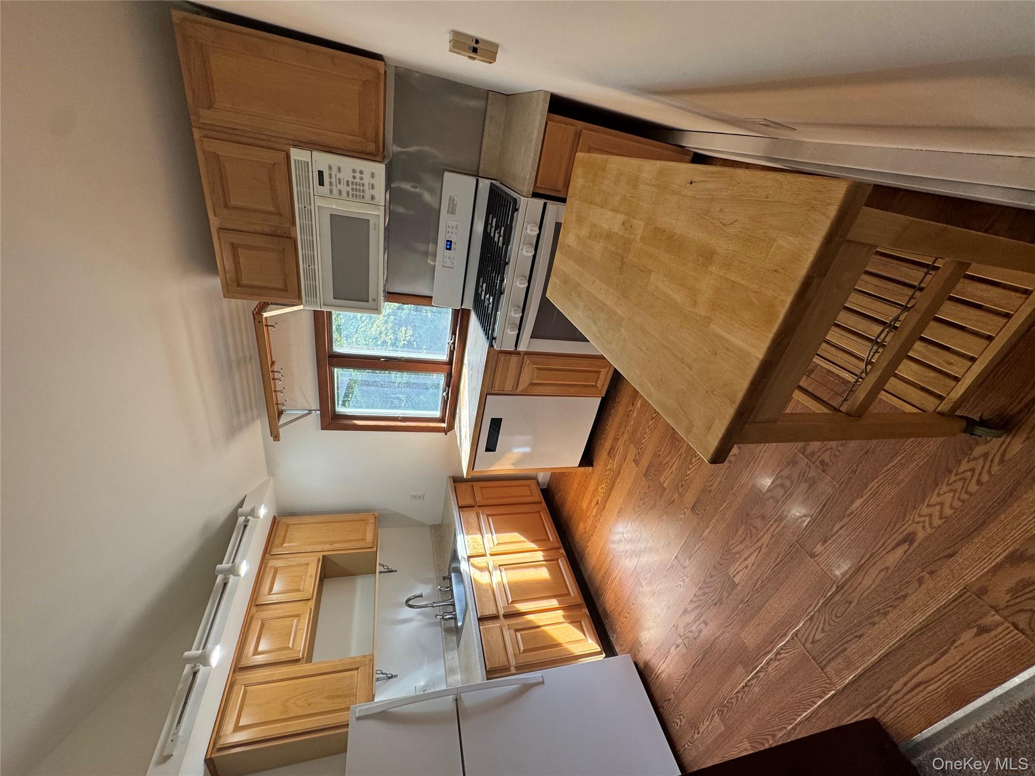 #14 photo, 84 Foster Road, Middletown , NY 10941