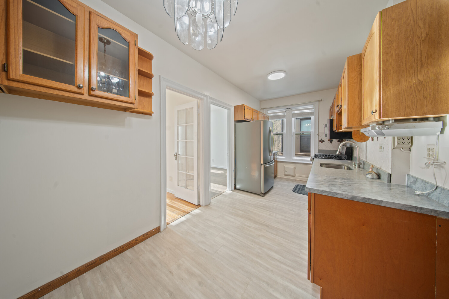 #7 photo, 136 ROCKAWAY Parkway, ブルックリン区 Brownsville , NY 11212