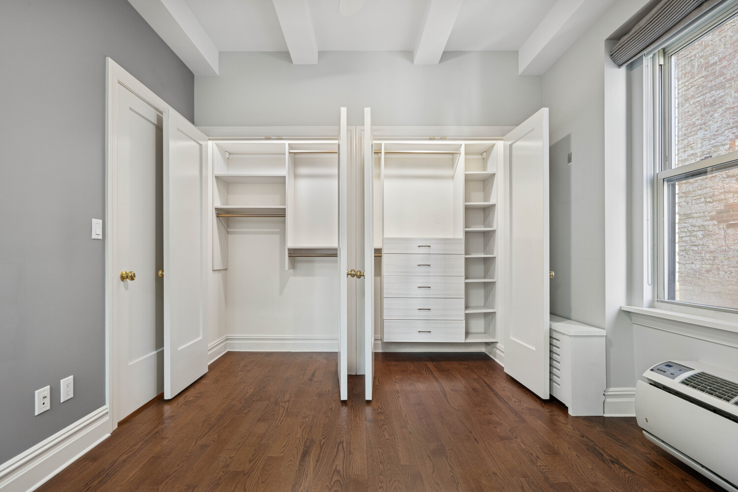 #6 photo, 25 5TH Avenue, Greenwich Village , NY 10003