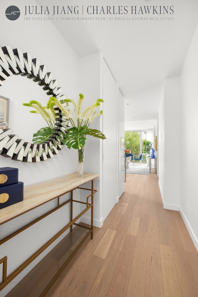 #9 photo, 540 W 49TH Street, マンハッタン Hells Kitchen , NY 10019