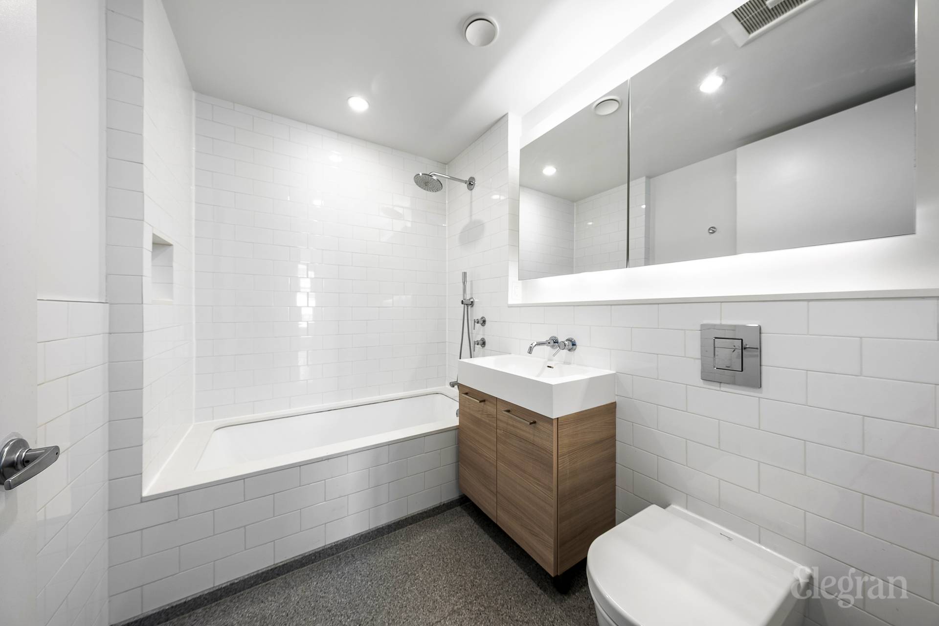 #11 photo, 591 3rd Avenue, マンハッタン Murray Hill , NY 10016