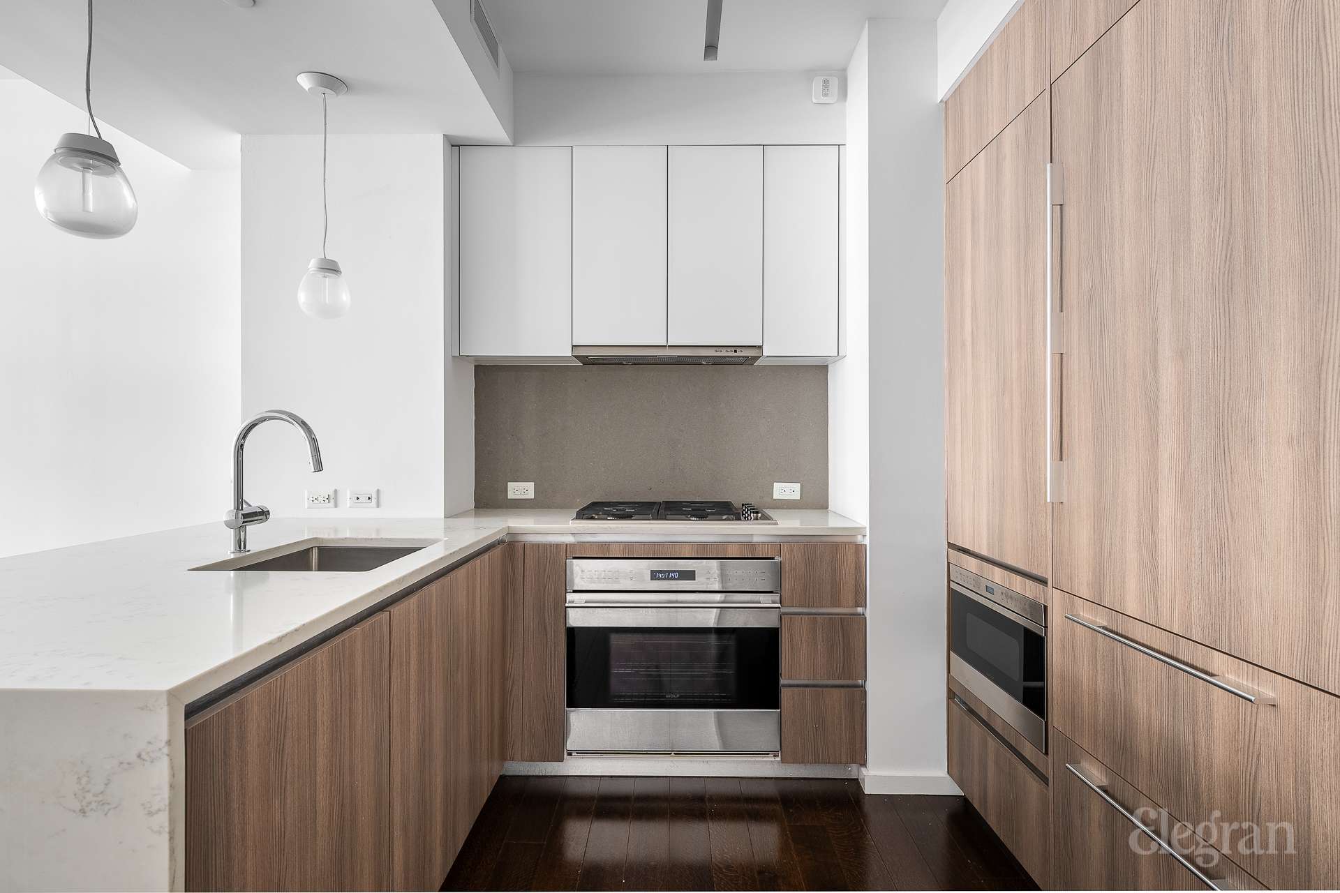 #4 photo, 591 3rd Avenue, マンハッタン Murray Hill , NY 10016