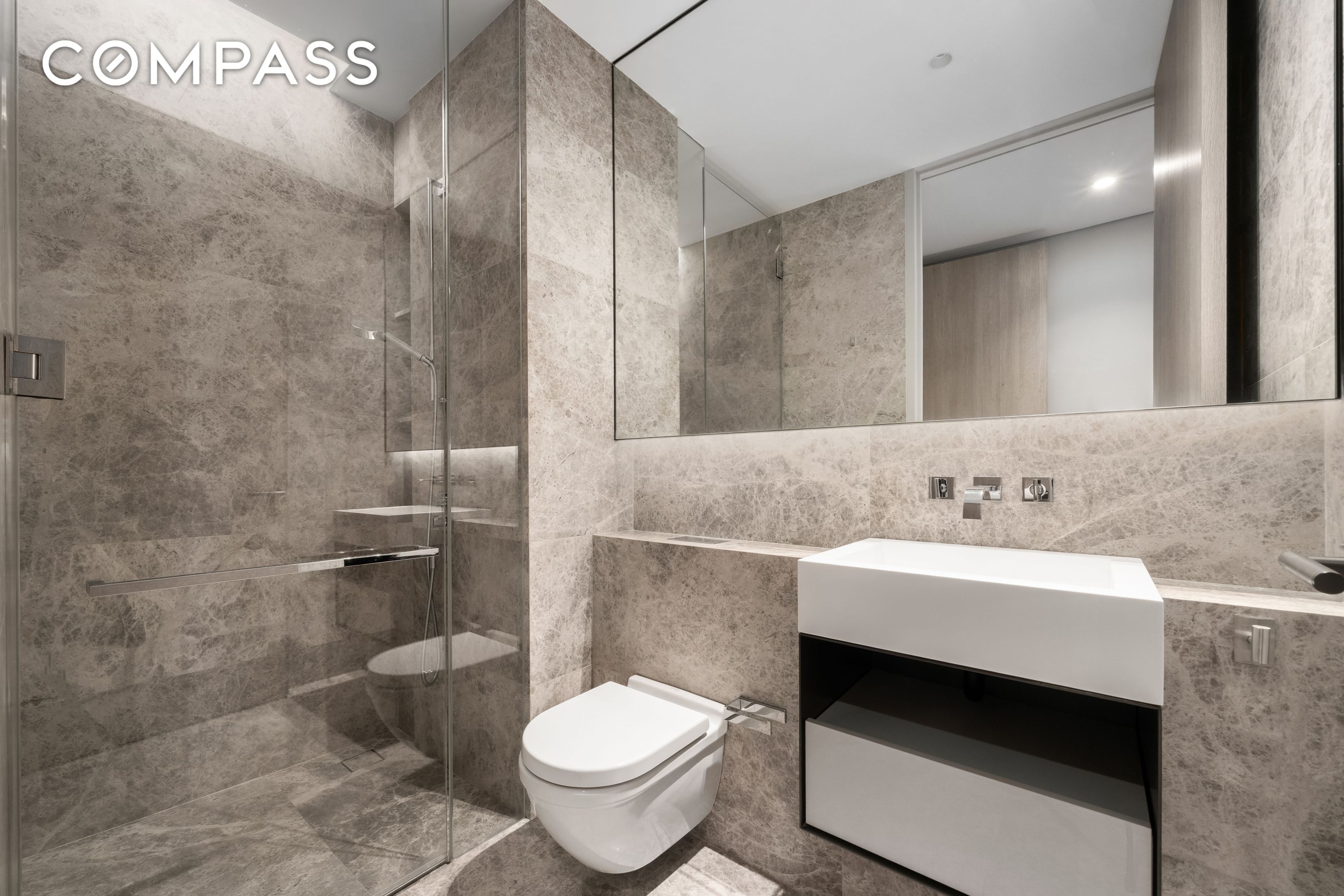 #17 photo, 522 W 29th Street, マンハッタン Chelsea , NY 10001