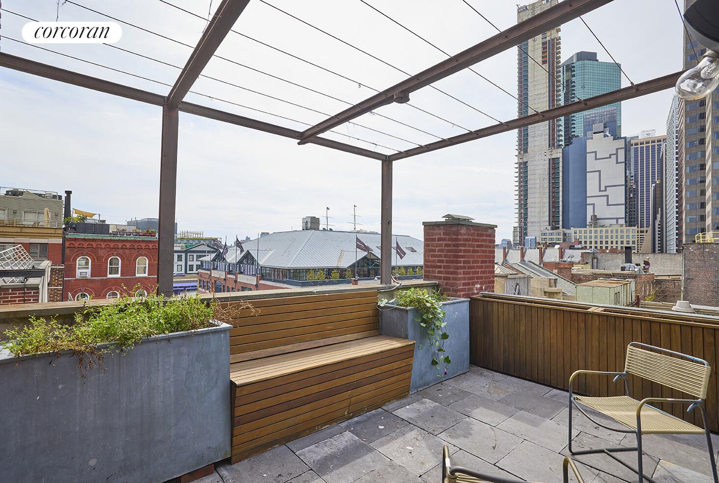 #19 photo, 134 BEEKMAN Street, Fulton/Seaport , NY 10038