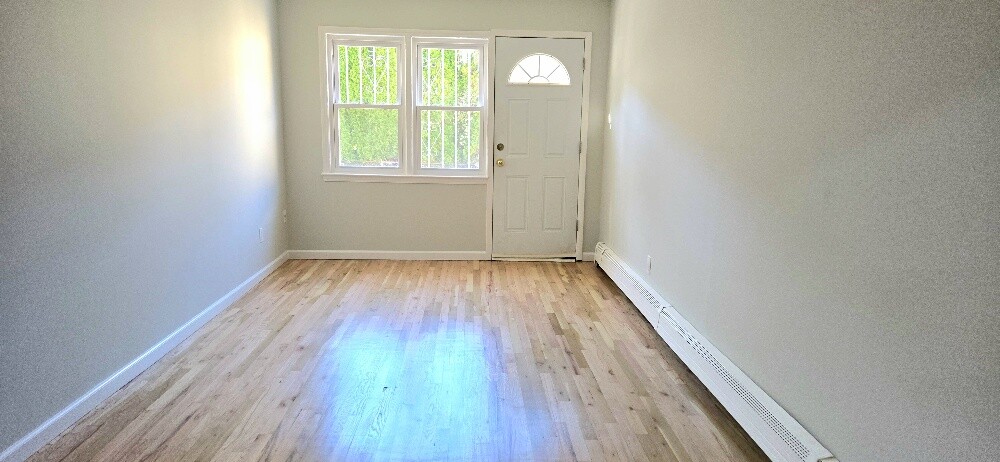 #3 photo, Maspeth, クイーンズ区 Maspeth , NY 11377