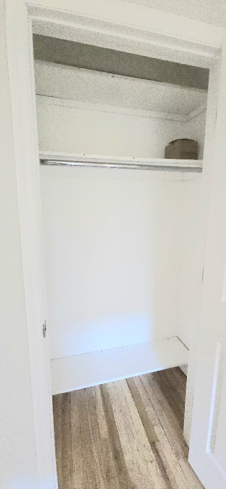 #7 photo, Maspeth, クイーンズ区 Maspeth , NY 11377