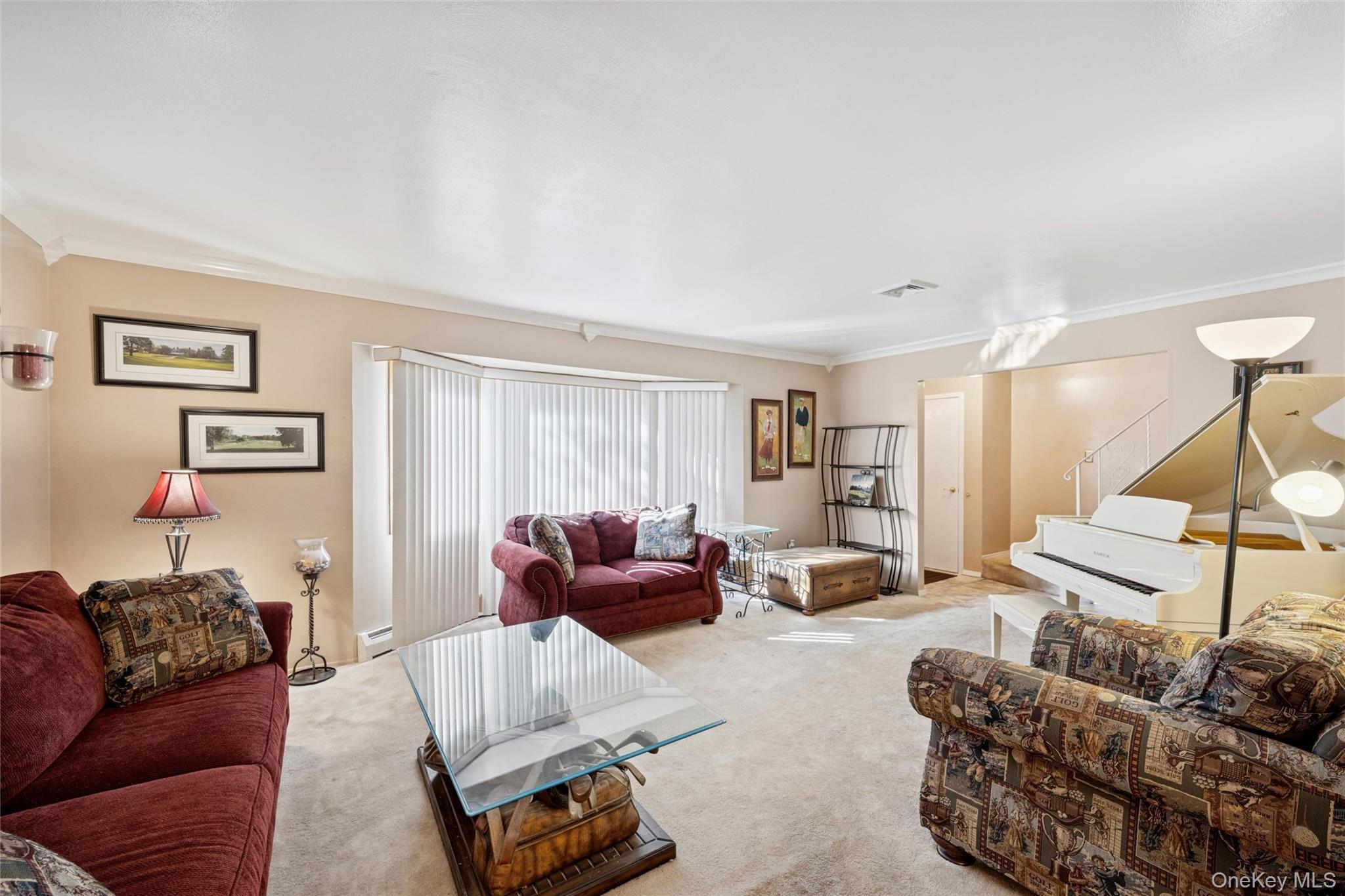 #10 photo, 19 Broadway Avenue, サフォーク郡 Holtsville , NY 11742