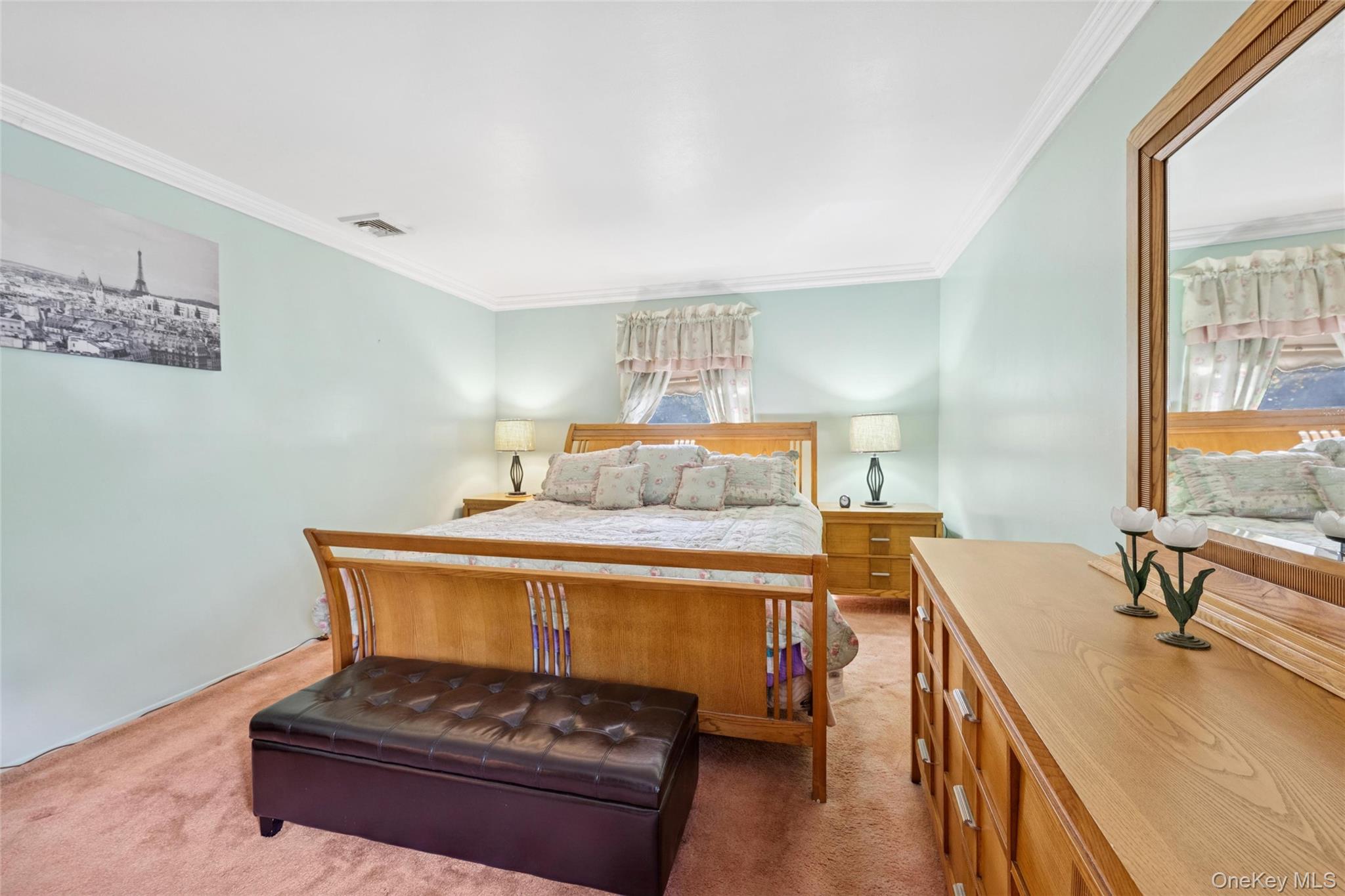 #17 photo, 19 Broadway Avenue, サフォーク郡 Holtsville , NY 11742