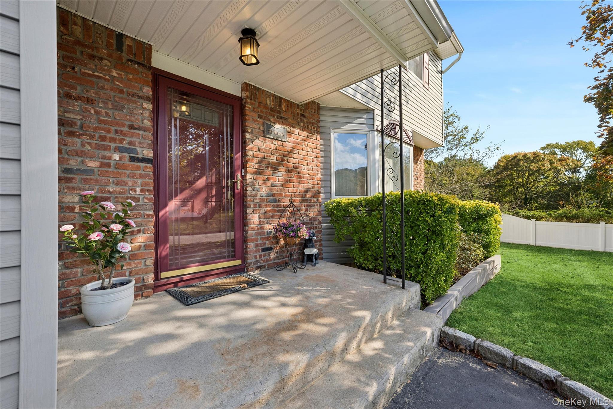 #4 photo, 19 Broadway Avenue, サフォーク郡 Holtsville , NY 11742