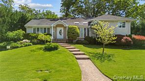 #1 photo, 25 Belmont Drive, ナッソー郡 Roslyn Heights , NY 11577