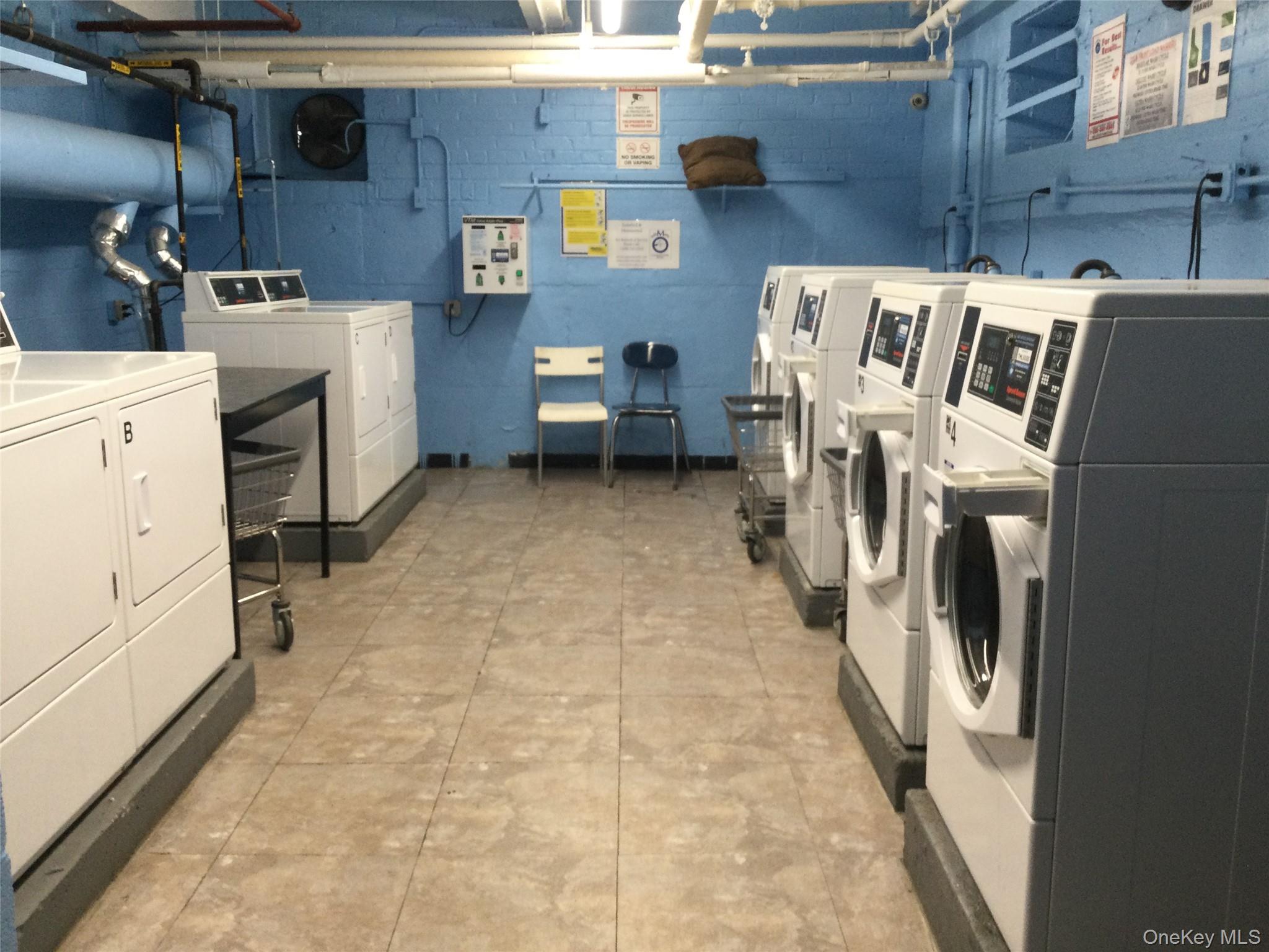 #11 photo, 66-10 149th Street, Flushing , NY 11367