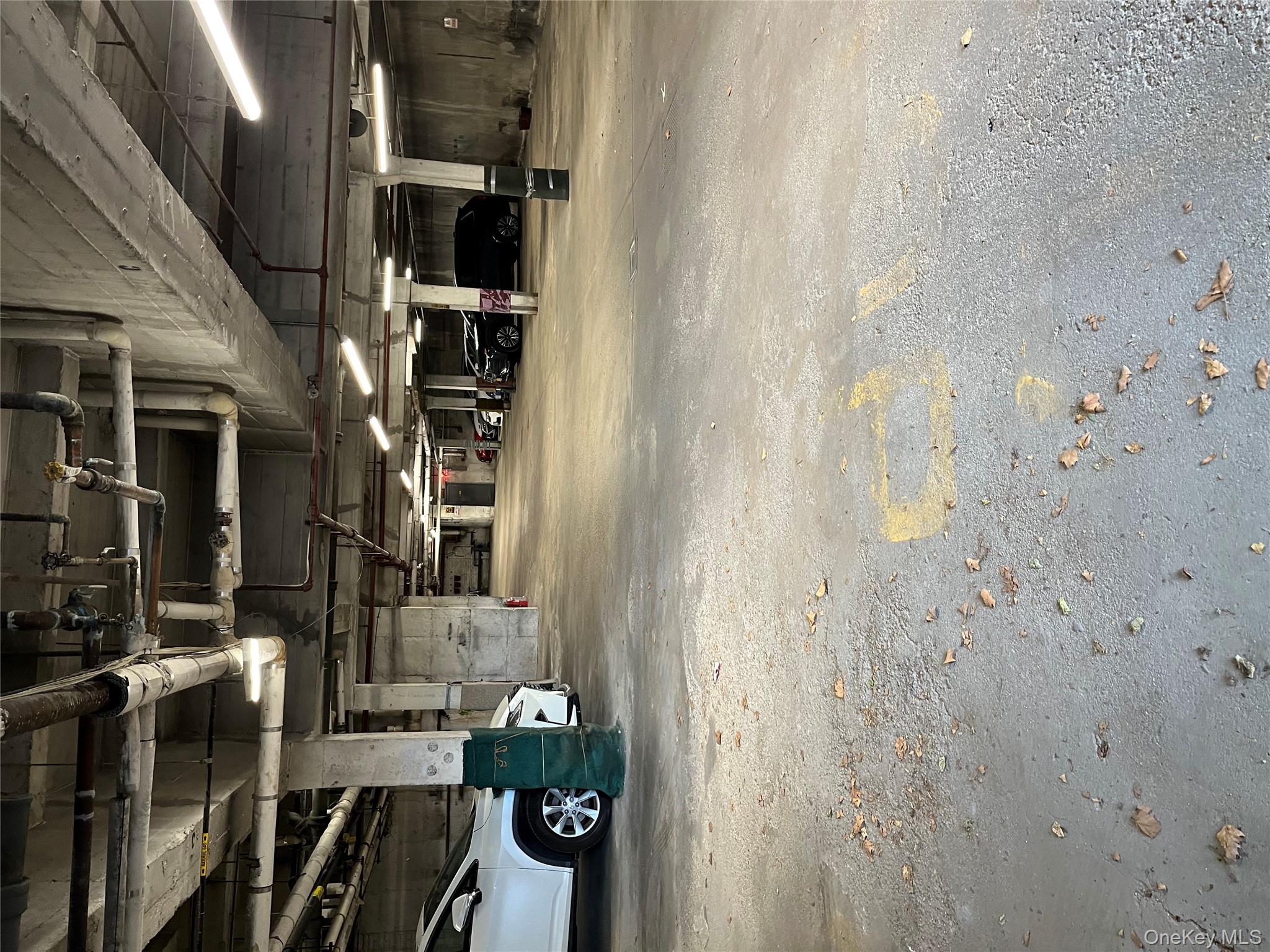 #13 photo, 66-10 149th Street, Flushing , NY 11367