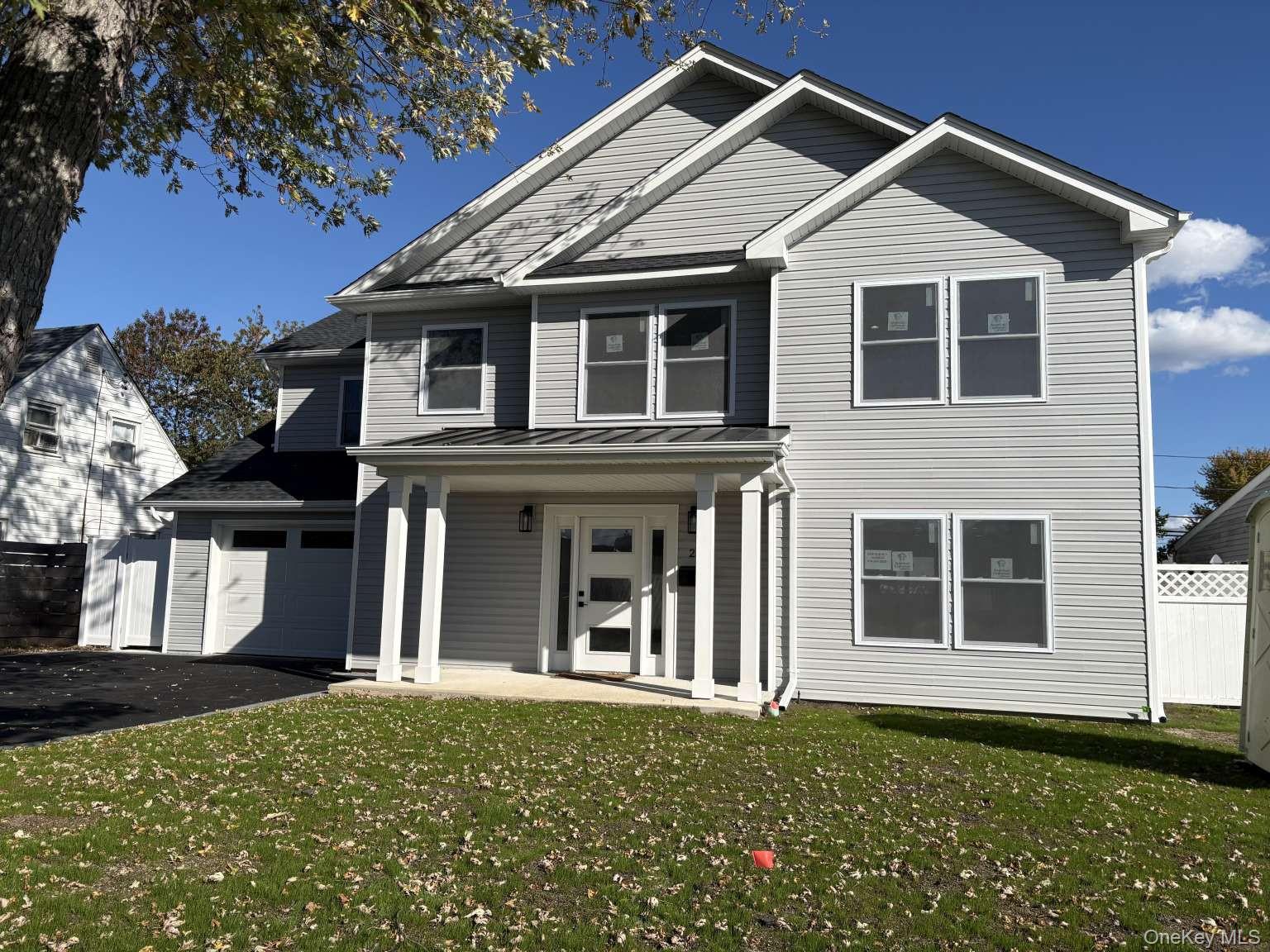 #2 photo, 25 Furrow Lane, ナッソー郡 Levittown , NY 11756