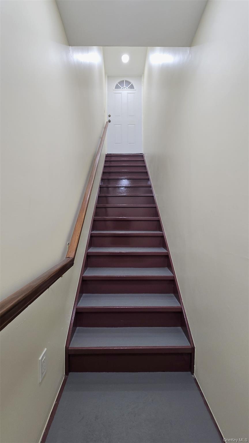 #7 photo, 883 Cypress Avenue, Ridgewood , NY 11385