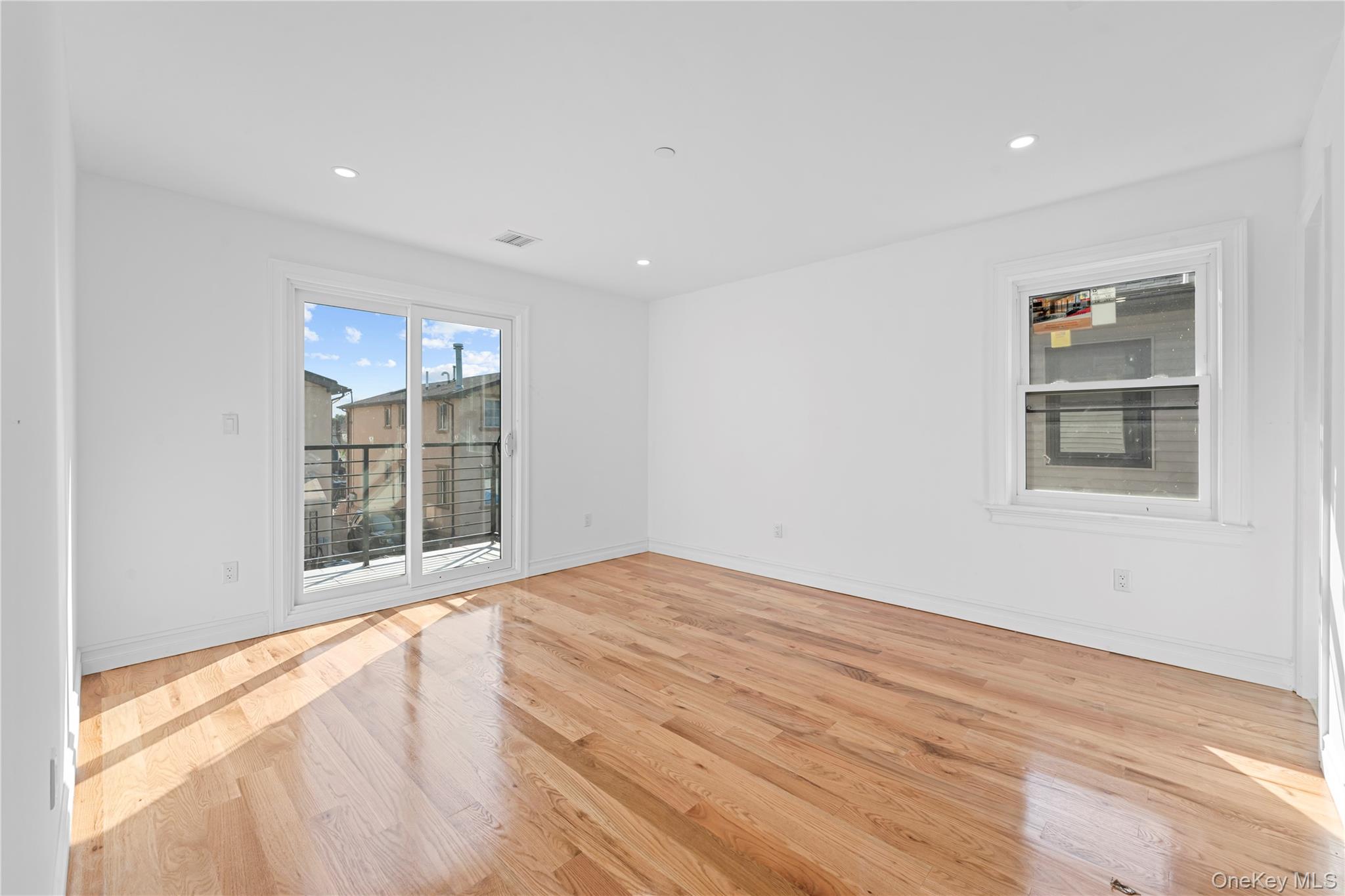 #16 photo, 258-14 147 Road, クイーンズ区 Rosedale , NY 11422