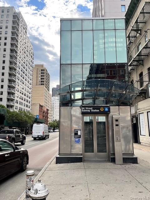 #10 photo, 330 E 83 Street, マンハッタン New York (Manhattan) , NY 10028