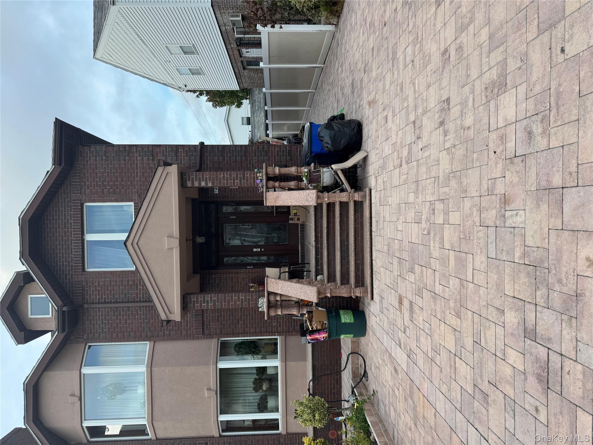 #7 photo, 14163 73rd Terrace, クイーンズ区 Kew Gardens , NY 11367