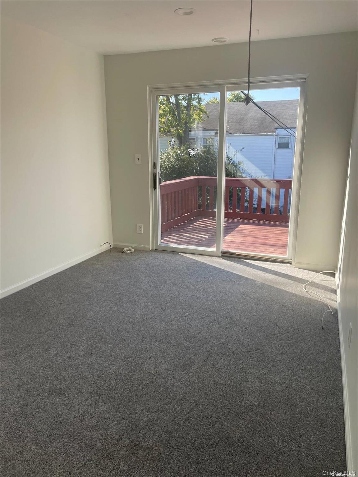 #9 photo, 149-54 Weller Lane, クイーンズ区 Rosedale , NY 11422