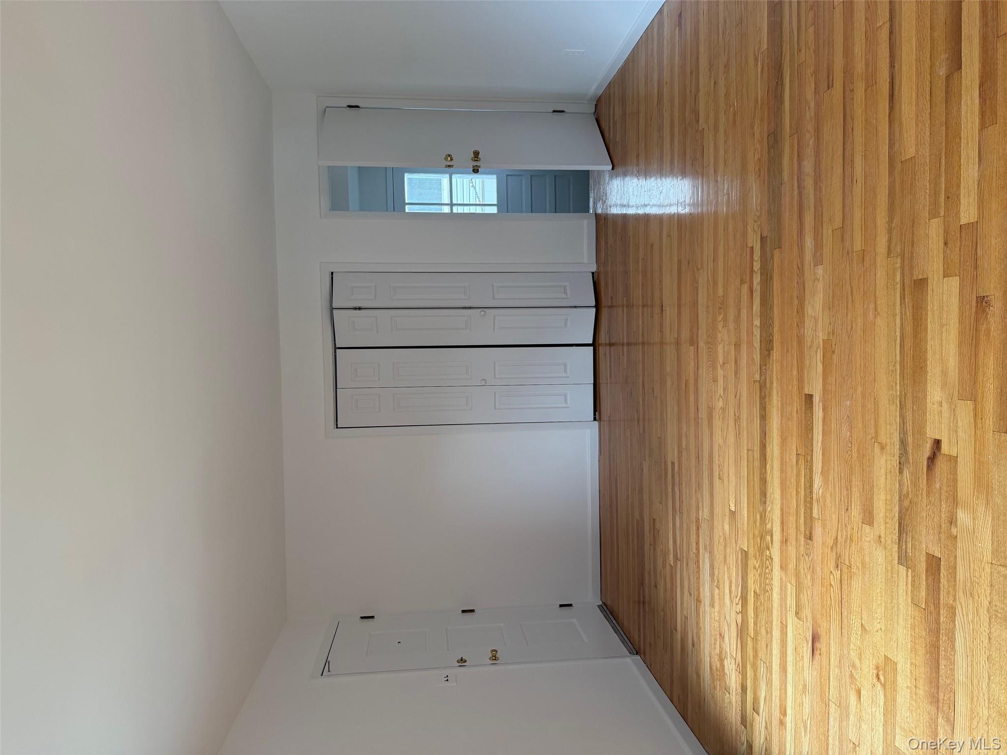 #14 photo, 16 Firwood Road, ナッソー郡 Port Washington , NY 11050