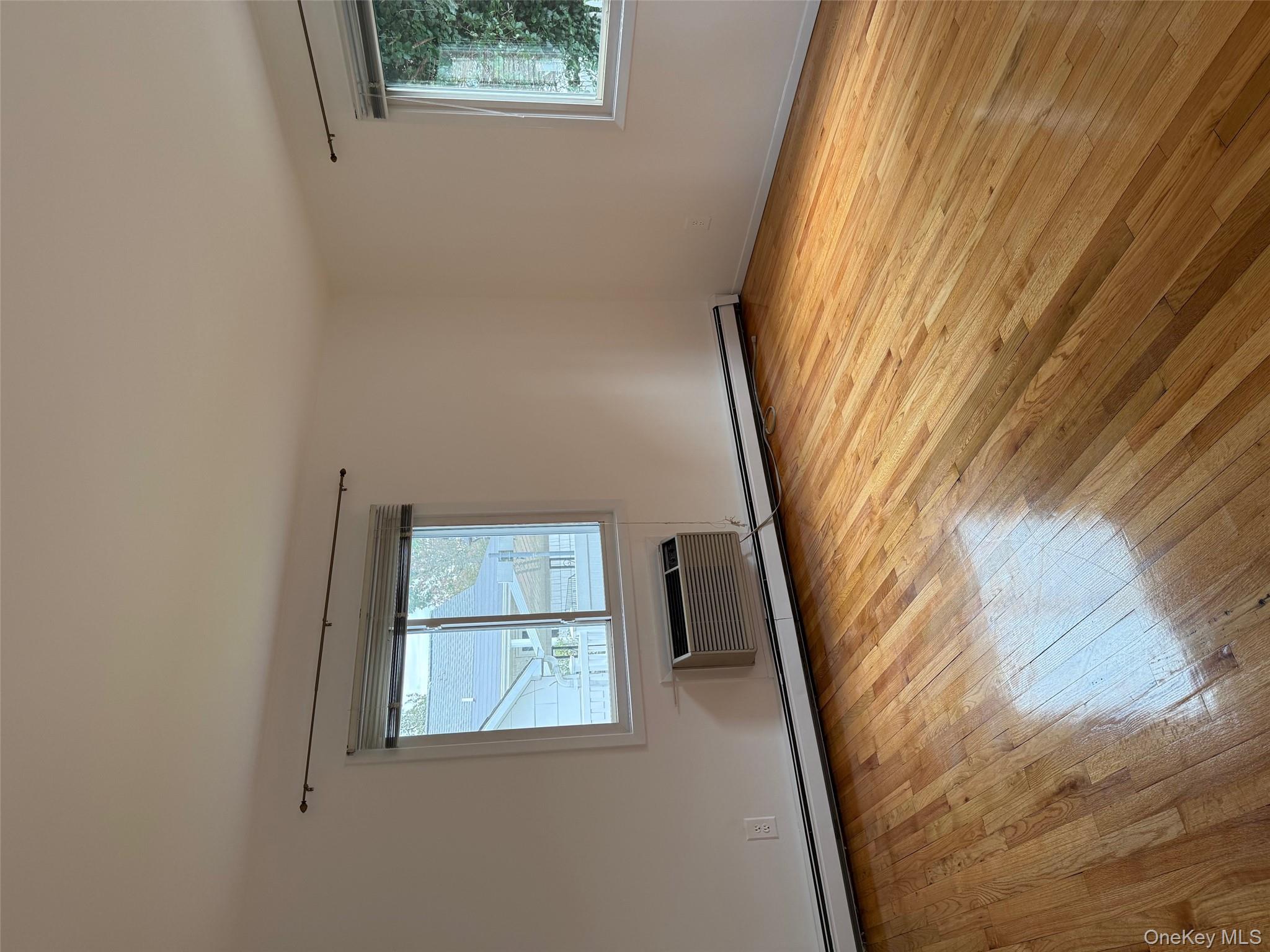 #9 photo, 16 Firwood Road, ナッソー郡 Port Washington , NY 11050