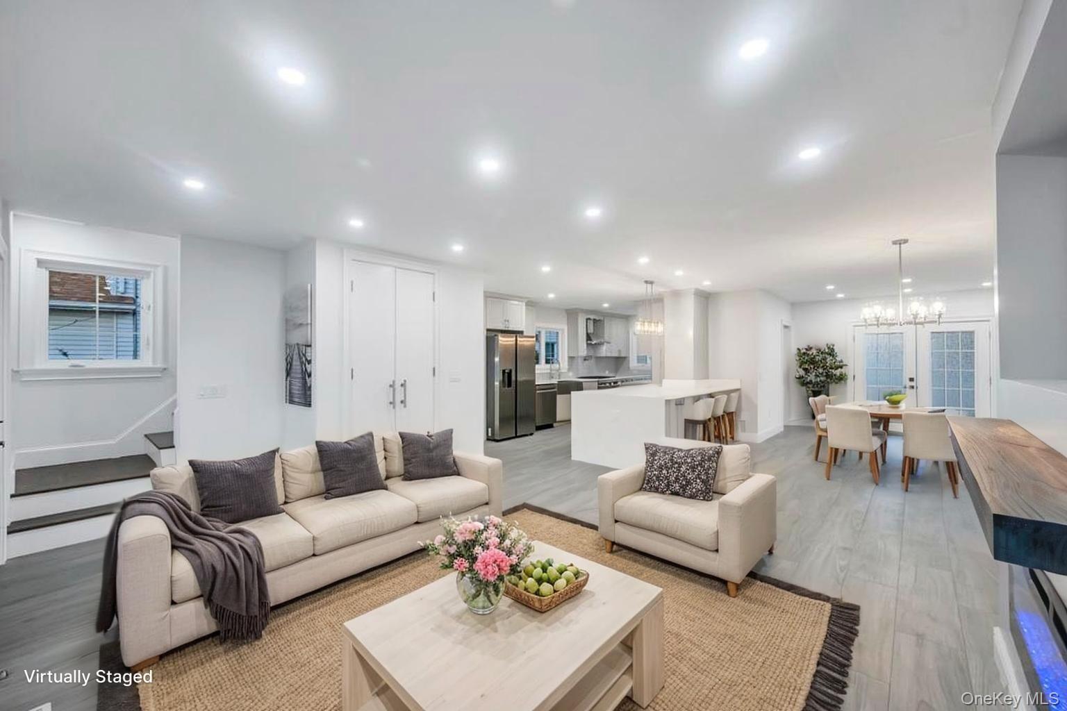 #5 photo, 99 N Corona Avenue, ナッソー郡 Valley Stream , NY 11580