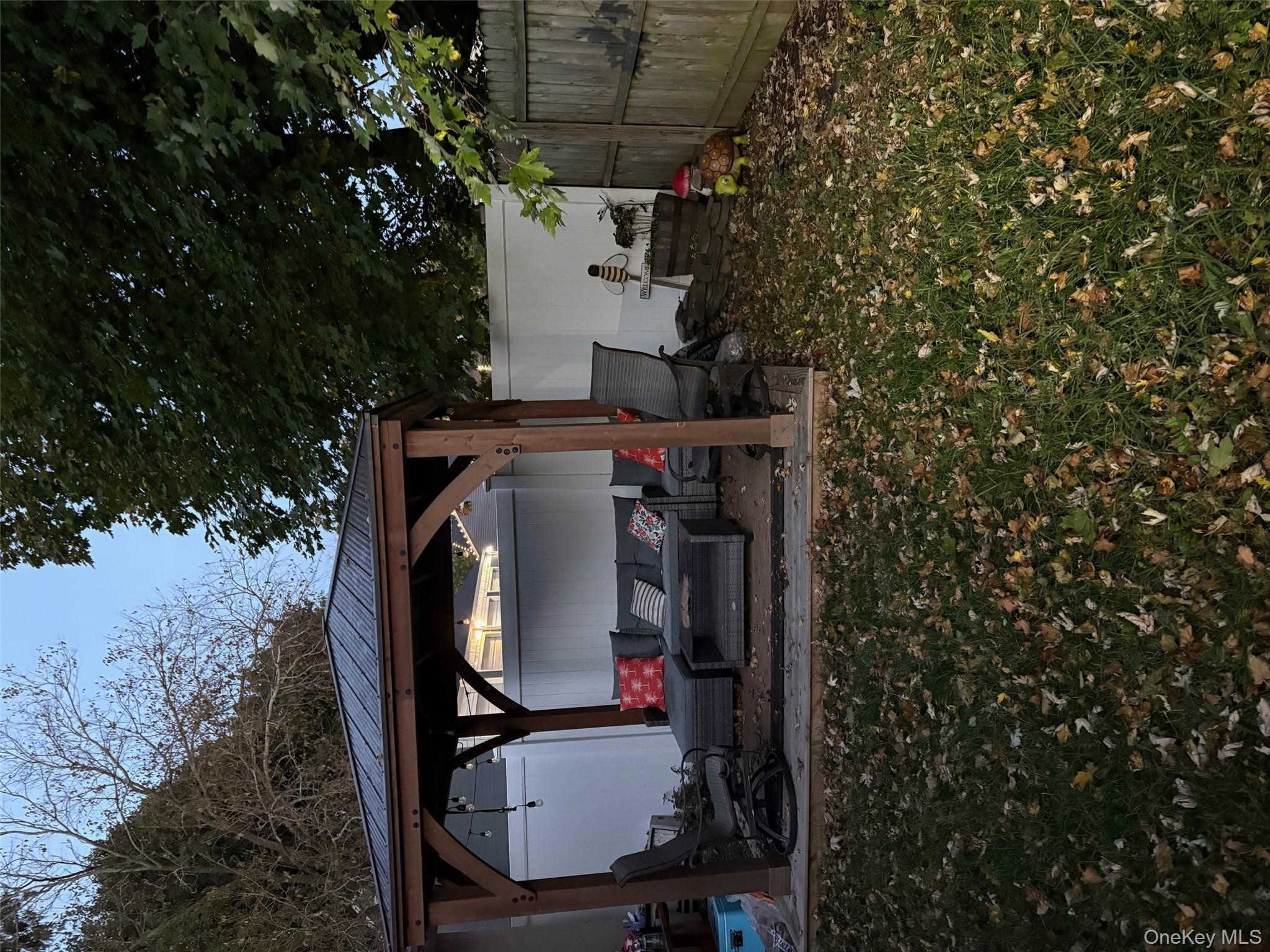 #10 photo, 23 Edgewood Avenue, Port Jefferson Station , NY 11776