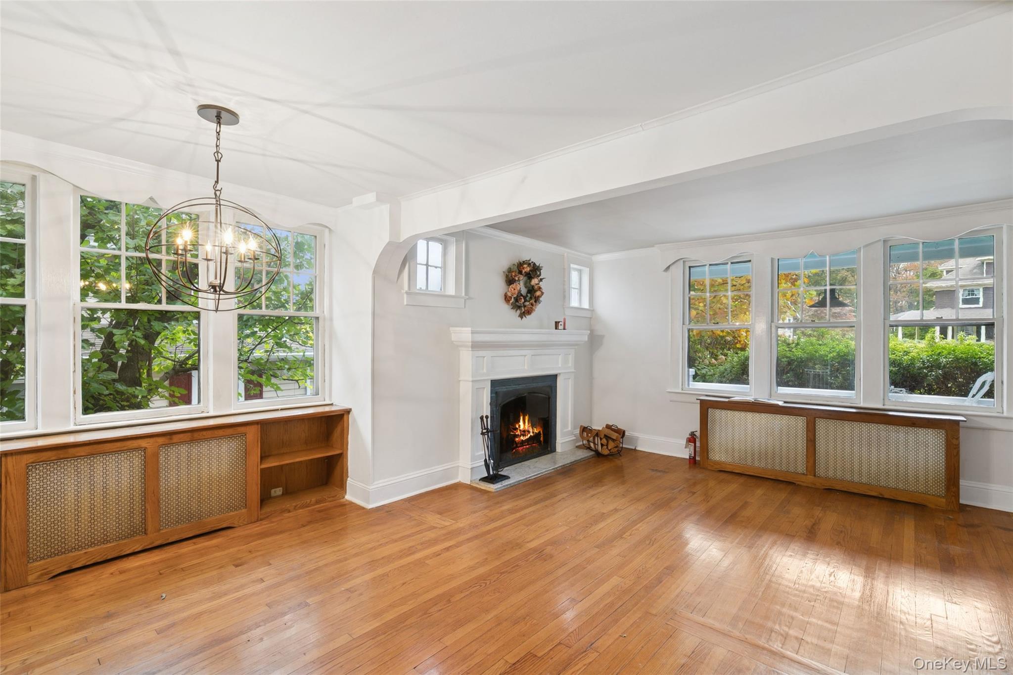 #9 photo, 105 Soundview Road, Huntington , NY 11743