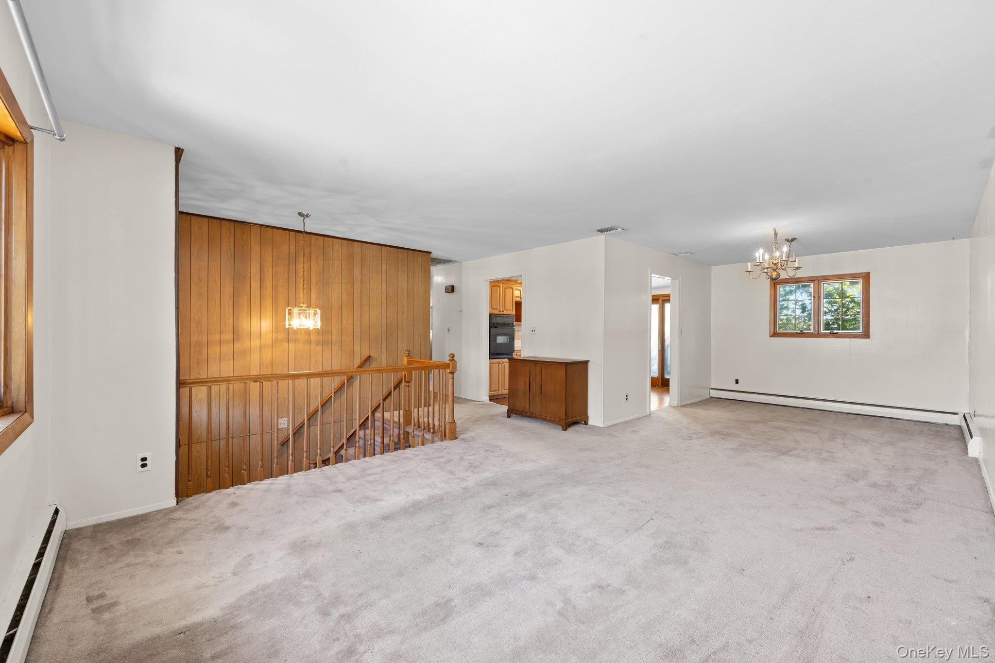 #18 photo, 444 S 6th Street, サフォーク郡 Lindenhurst , NY 11757