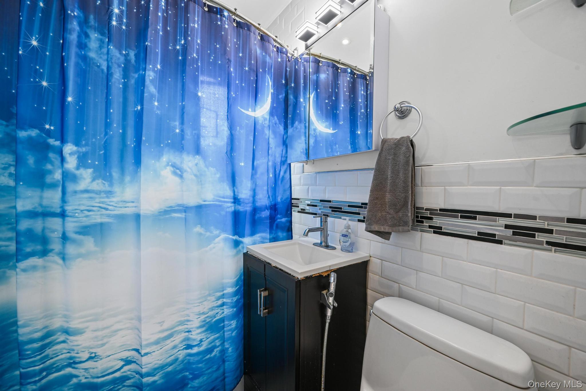 #9 photo, 67-09 218th Street, クイーンズ区 Oakland Gardens , NY 11364