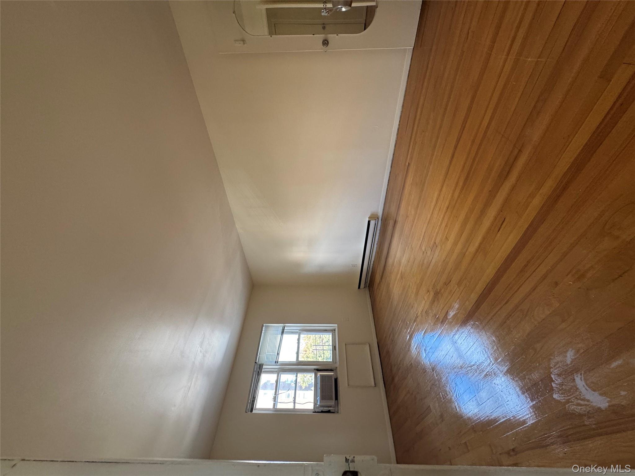 #14 photo, 210-24 23rd Avenue, クイーンズ区 Bayside , NY 11360