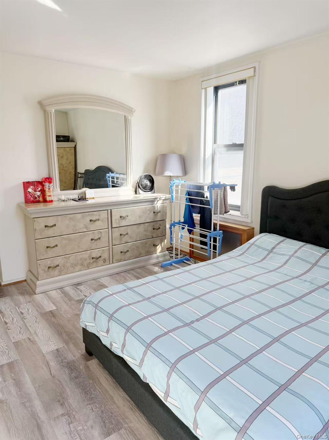 #6 photo, 38-15 149th Street, Flushing , NY 11354