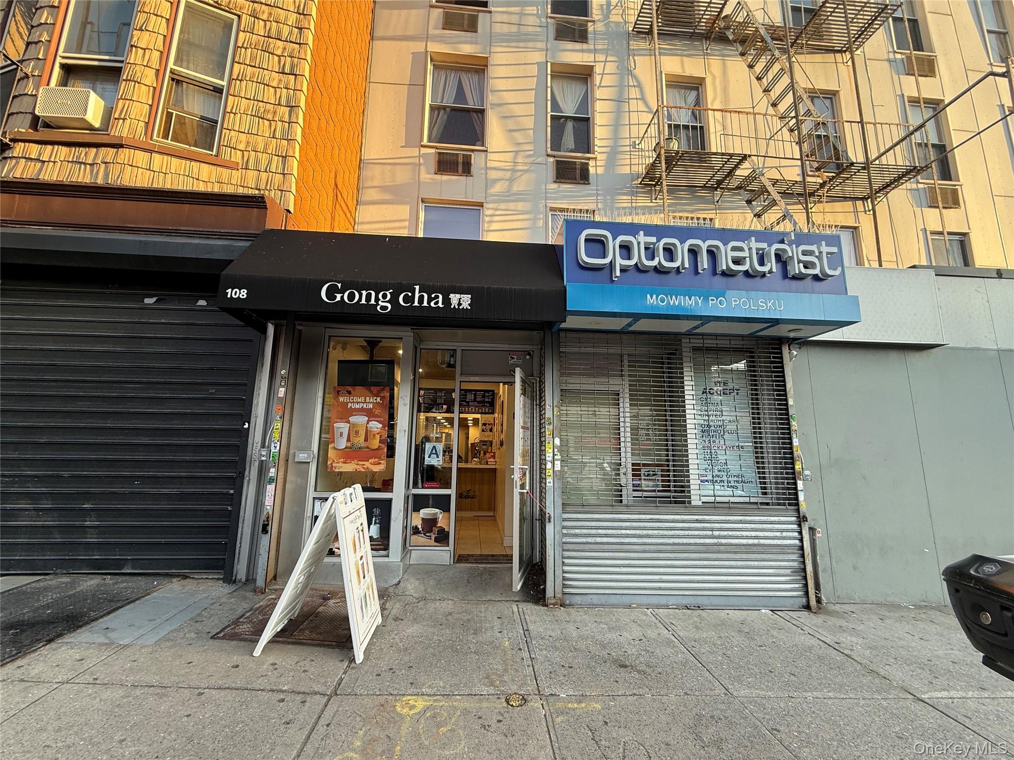 #1 photo, 108 Meserole Ave, ブルックリン区 Brooklyn , NY 11222