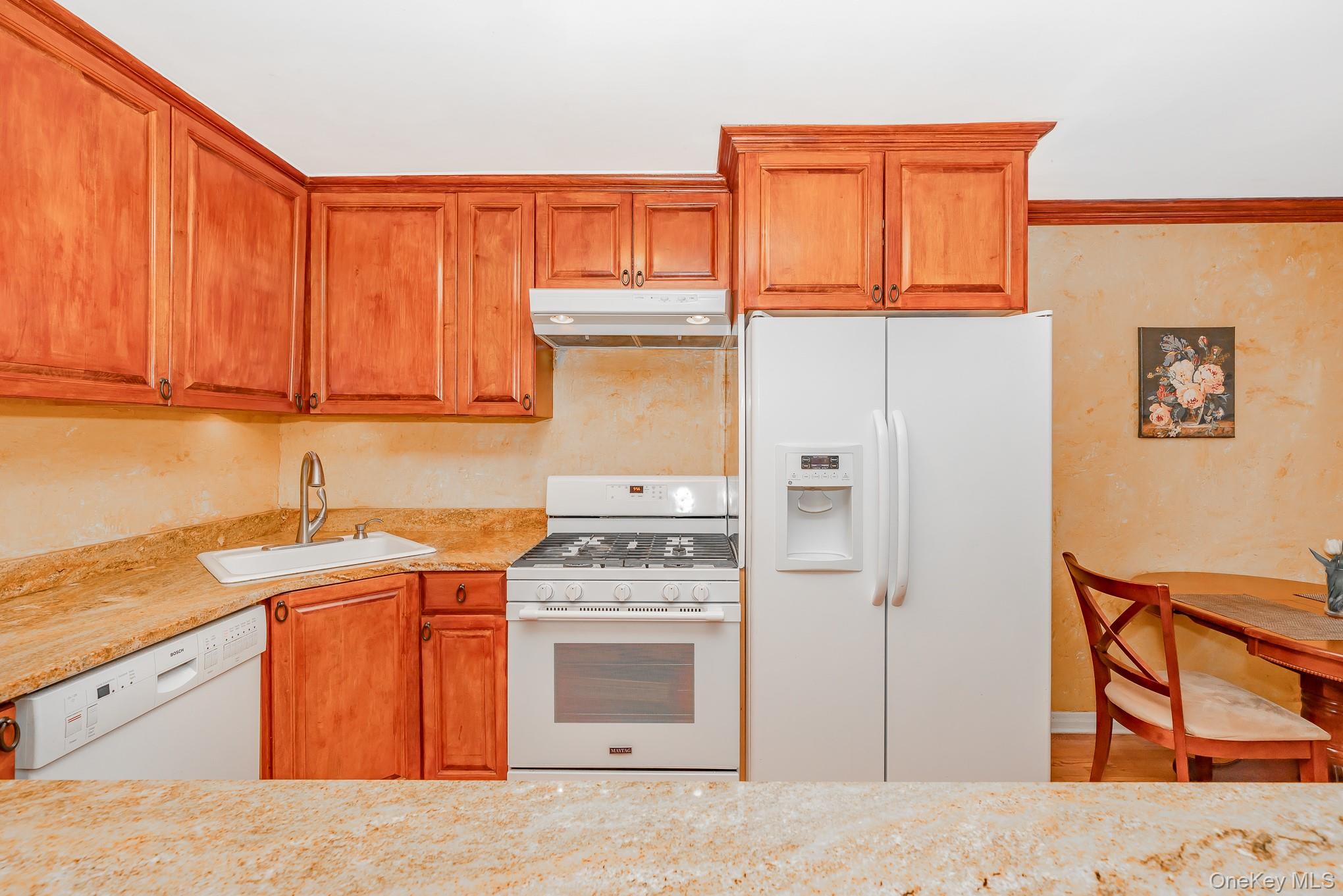 #16 photo, 86-09 77th Avenue, クイーンズ区 Glendale , NY 11385