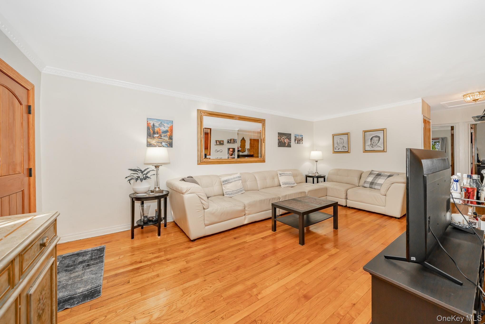 #6 photo, 86-09 77th Avenue, クイーンズ区 Glendale , NY 11385